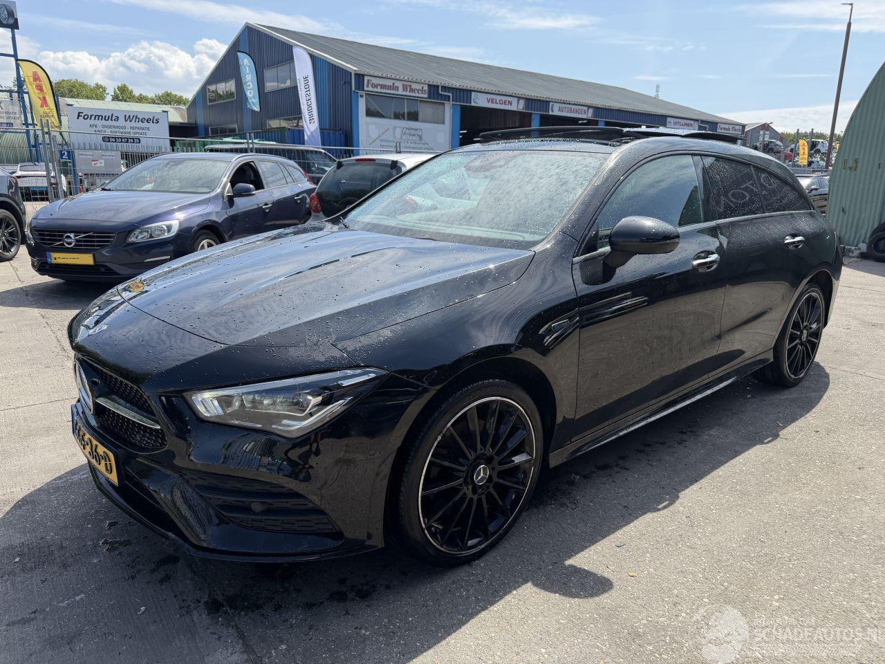 Mercedes Cla-klasse 250 e Pano Sfeerverlichting Clima Navi Premium Plus