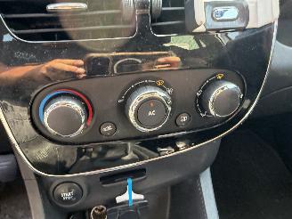 Renault Clio 0.9 TCE 66KW Navi Airco Authentique 5-Drs picture 6