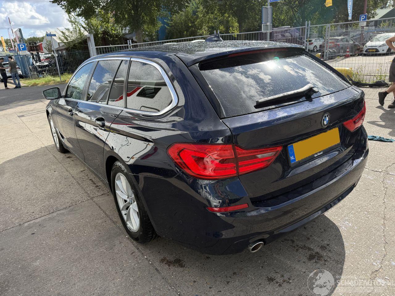 BMW 5-serie 520D 140KW Autom. High Executive Clima Navi Xenon Camera