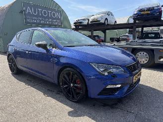 damaged passenger cars Seat Leon 2.0 TSI Cupra 221KW Autom. Clima Navi Led Xenon 2017/6