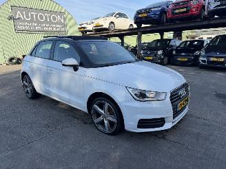 Coche accidentado Audi A1 1.0 TFSI 70KW Pano Navi Airco Sportback Proline 2015/11