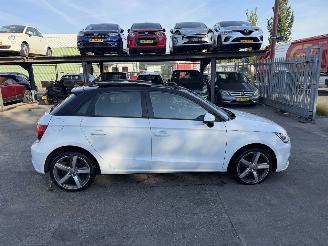 Audi A1 1.0 TFSI 70KW Pano Navi Airco Sportback Proline picture 2
