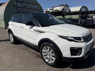 Damaged car Land Rover Range Rover Evoque 2.0 TD4 110KW Clima Navi Pano Urban Series SE Dynamic 2017/11