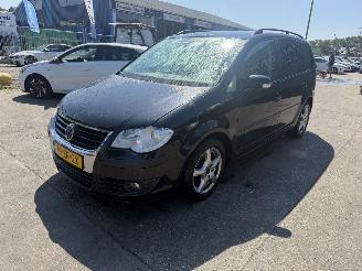 Volkswagen Touran 1.4 TSI 103KW Clima Optive NAP picture 2