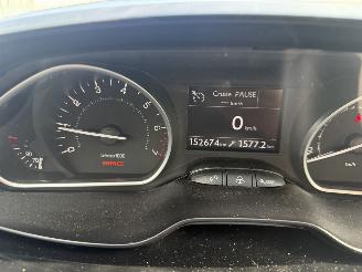 Peugeot 2008 1.2 VTI 60KW Clima Navi Led Active NAP picture 13