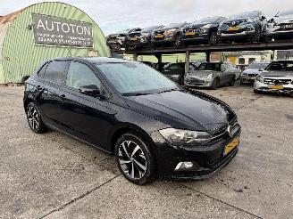Damaged car Volkswagen Polo 1.0 TSI 70KW Clima Navi Led Beats 5-Drs NAP 2018/7