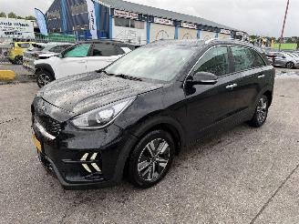 Coche accidentado Kia Niro 1.6 GDI Hybrid 77KW Autom. Clima Navi Camera Led Dynamicline NAP 2021/7
