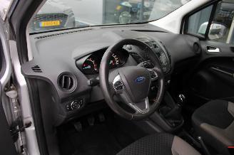 Ford Tourneo Courier 1.0 EcoBoost 75kW Titanium airco cruise achterschade picture 9