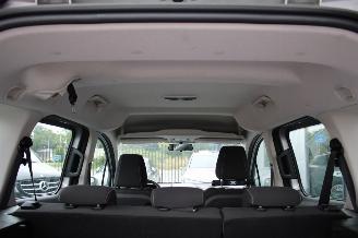 Ford Tourneo Courier 1.0 EcoBoost 75kW Titanium airco cruise achterschade picture 17