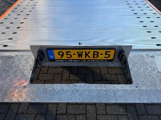 -  Blyss Auto ambulance picture 12