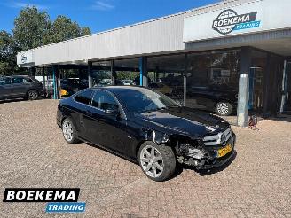 Voiture accidenté Mercedes C-klasse 180 Coupe Facelift Navi H&K Clima Stoelverw. 2011/7