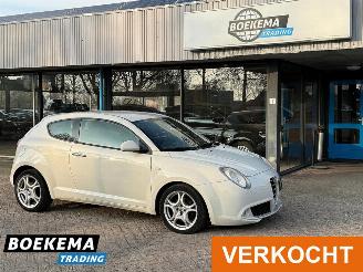 Vaurioauto  passenger cars Alfa Romeo MiTo 1.3 JTDm ECO Essential Clima Elektrische Ramen 2011/4