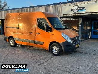 skadebil bedrijf Renault Master T35 2.3 DCI 136PK Airco Webasto Schuifdeur 2015/10