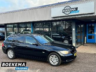 krockskadad bil auto BMW 3-serie 318i 130PK Leer Airco Cruise Control 2007/3