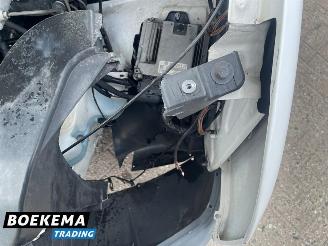 Volkswagen Crafter 35 2.0 TDI L3-H2 9-Persoons Airco Rolstoellift Cruise picture 15