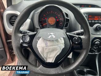Peugeot 108 1.0 e-VTi Active Airco PDC 5-Deurs picture 24