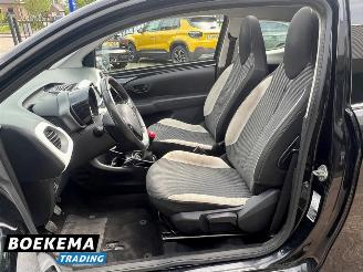 Peugeot 108 1.0 e-VTi Allure Cabriolet Airco Cruise picture 15