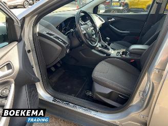 Ford Focus 1.0 TItanium Ed. Plus Navigatie Cruise PDC picture 11
