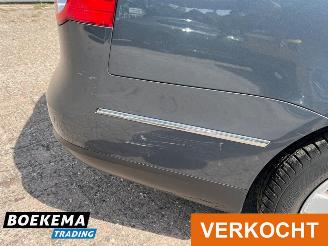 Volkswagen Passat Variant 1.9 TDI Comfortline BlueMotion Climate Cruise PDC picture 7