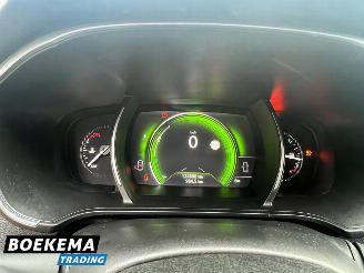 Renault Mégane 1.2 TCe Bose Camera Stoelverw PDC Climate picture 24