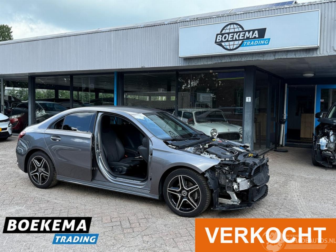 Mercedes A-klasse 180 Business Sol AMG Automaat Navigatie Climate Cruise NAP!