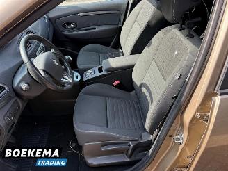 Renault Scenic 1.2 TCe 131PK Limited Navigatie Climate 6-Hand picture 13