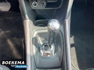 Peugeot 2008 1.2 PureTech Automaat Glazen dak Navi Airco Cruise picture 24