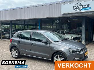 krockskadad bil auto Volkswagen Polo 1.0 Easyline Airco 5-Drs 2014/12