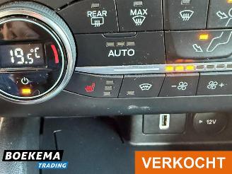 Ford Focus 1.0 EcoBoost ST-Line Titanium Stoel-Stuurverwarming Camera Navigatie picture 23