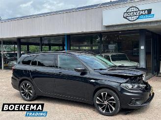 krockskadad bil auto Fiat Tipo 1.4 T-Jet 120PK S-Design Led Leer Navigatie Climate 2019/6