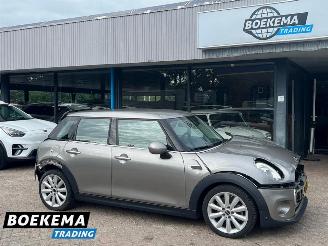 Avarii autoturisme Mini Cooper Mini 1.5 Chili Led Keyless Climate Navi Cruise PDC 2017/6