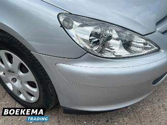 Peugeot 307 2.0 HDi Climate Cruise Glazen dak Trekh. picture 6