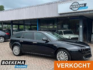 krockskadad bil auto Alfa Romeo 159 2.2 JTS Sport Climate Cruise 2007/2