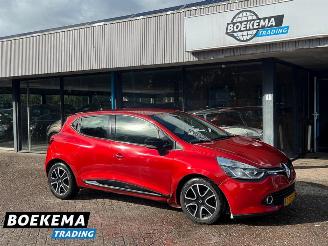 skadebil auto Renault Clio 0.9 TCe Expression Cruise Climate Navi 2014/4