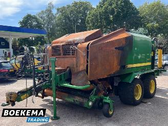 John Deere  744 Balenpers picture 4