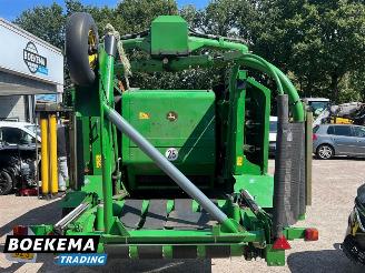John Deere  744 Balenpers picture 6
