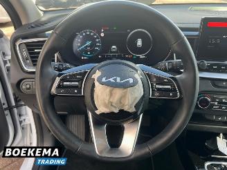 Kia Ceed 1.6 GDI PHEV Aut Led Keyless Virtual Navi Climate Cruise picture 26