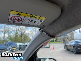 Peugeot 108 1.0 e-VTi Active Airco LED picture 16