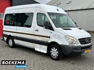 krockskadad bil bedrijf Mercedes Sprinter 311 2.2 CDI 366 Airco 9-Persoons Rolstoellift Automaat 2009/1