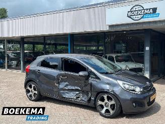 Auto incidentate Kia Rio 1.2 CVVT Super Pack Keyless Climate Cruise PDC 2013/5