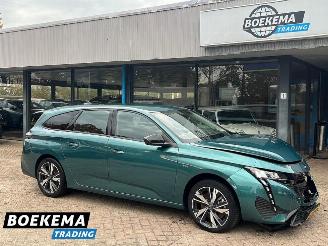 Coche accidentado Peugeot 308 SW 1.6 Plug-in Hybrid 180 Navi Cruise Climate Trekh. PDC 2023/11