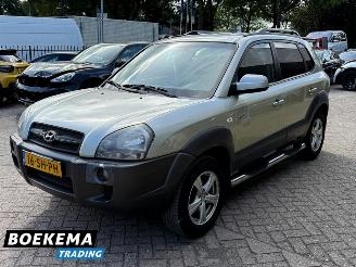 Hyundai Tucson 2.7i V6 4WD Style Automaat Leer Climate Cruise picture 4