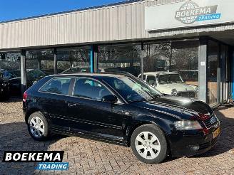 Auto incidentate Audi A3 1.6 Ambition Pro Line Climate PDC 2005/5