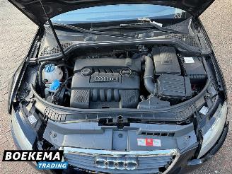 Audi A3 1.6 Ambition Business Edition Navigatie Cruise Climate picture 9