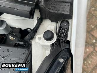 Opel Corsa 1.0 Turbo Color Edition Climate cruise stoelverw. picture 10