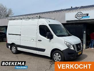 Schade bestelwagen Nissan Nv400 2.3 DCI L2-H2 Airco Cruise Schuifdeur Imperiaal 2014/10