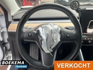 Tesla Model 3 Long Range AWD 75 kWh BTW Autopilot Glazen dak picture 20