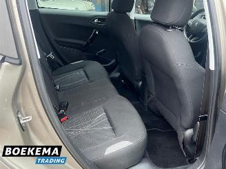 Peugeot 208 1.4 VTi Active 5-Drs Climate Cruise Trekh. picture 19