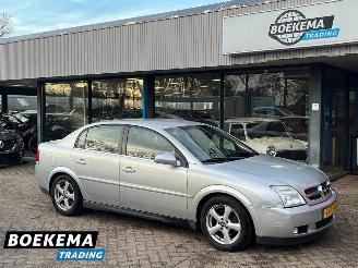 Uttjänta bilar auto Opel Vectra 2.2 16V Elegance 155PK Aut Cruise PDC Trek. 2004/10