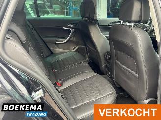 Opel Insignia 2.0 T Sport 4x4 250PK Aut Navi Climate Stoelver. picture 14